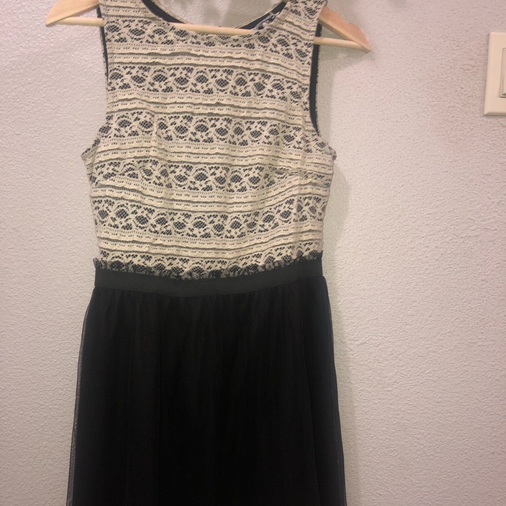 Black and white dress